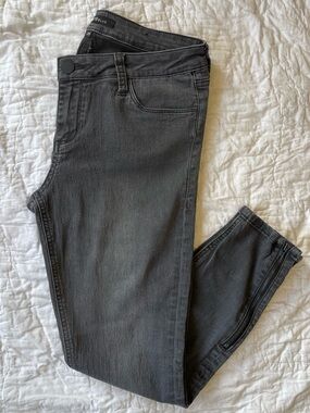 STS Blue Women's Charcoal Skinny Jeans